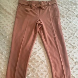 Very cute dress pants with bow/belt around waist. 🎀